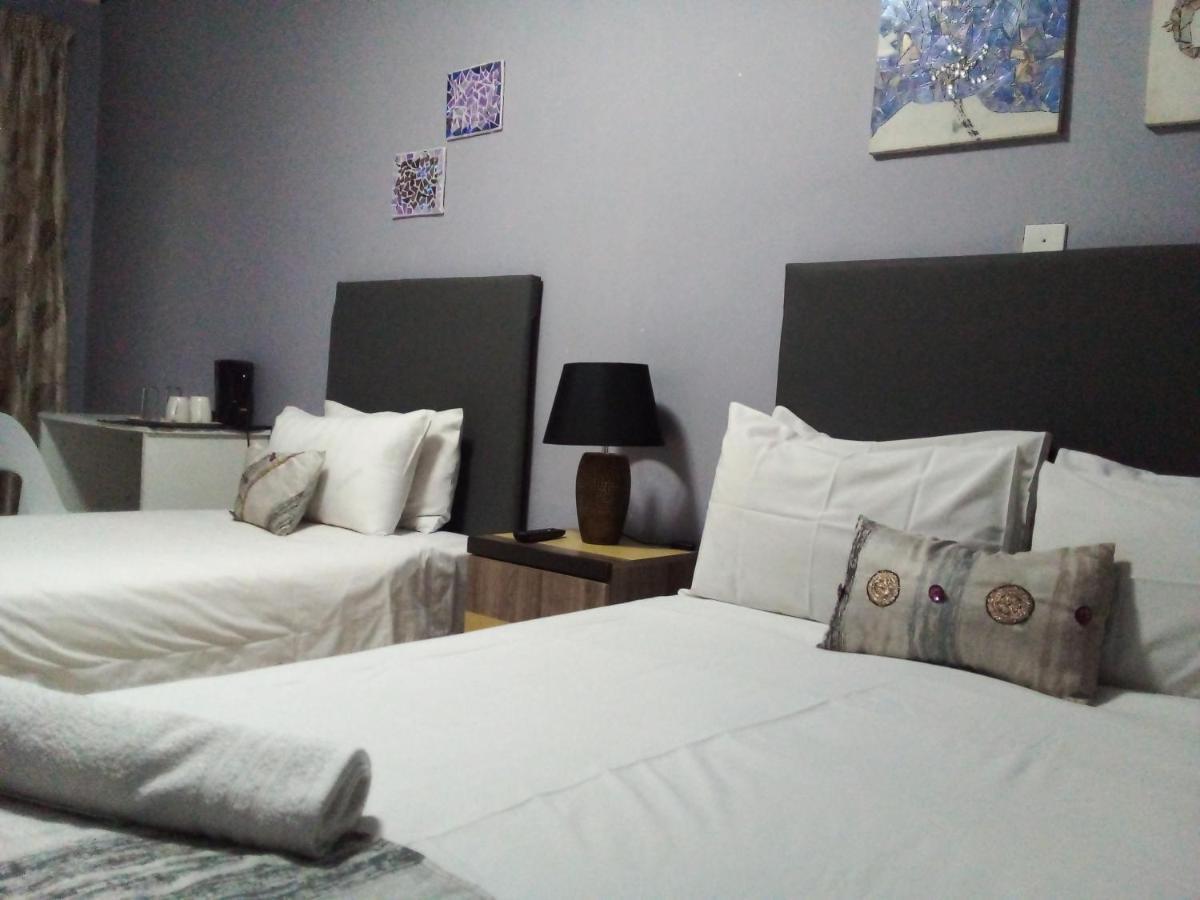 Acacia Guesthouse 켐턴파크 외부 사진
